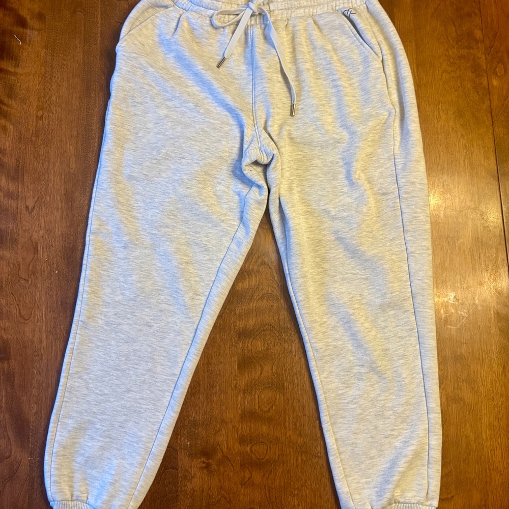 CALIA by Carrie Underwood Light Gray Joggers